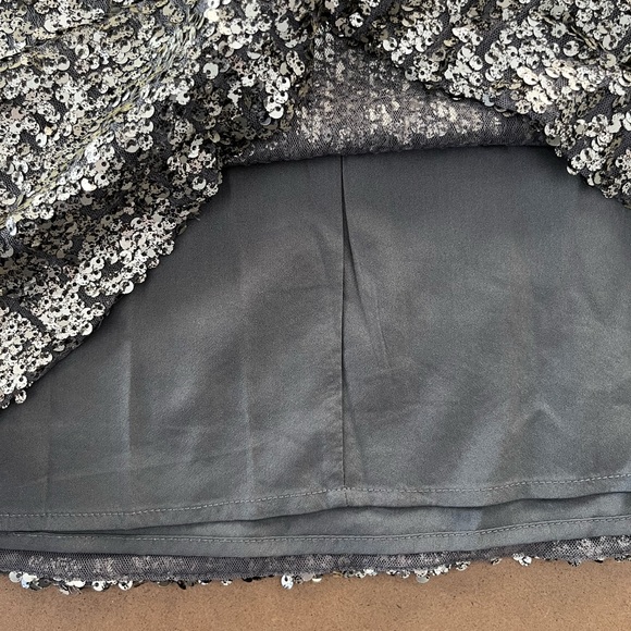 Gold Sequin Abercrombie & Fitch Dress, Size XS - Picture 4 of 7